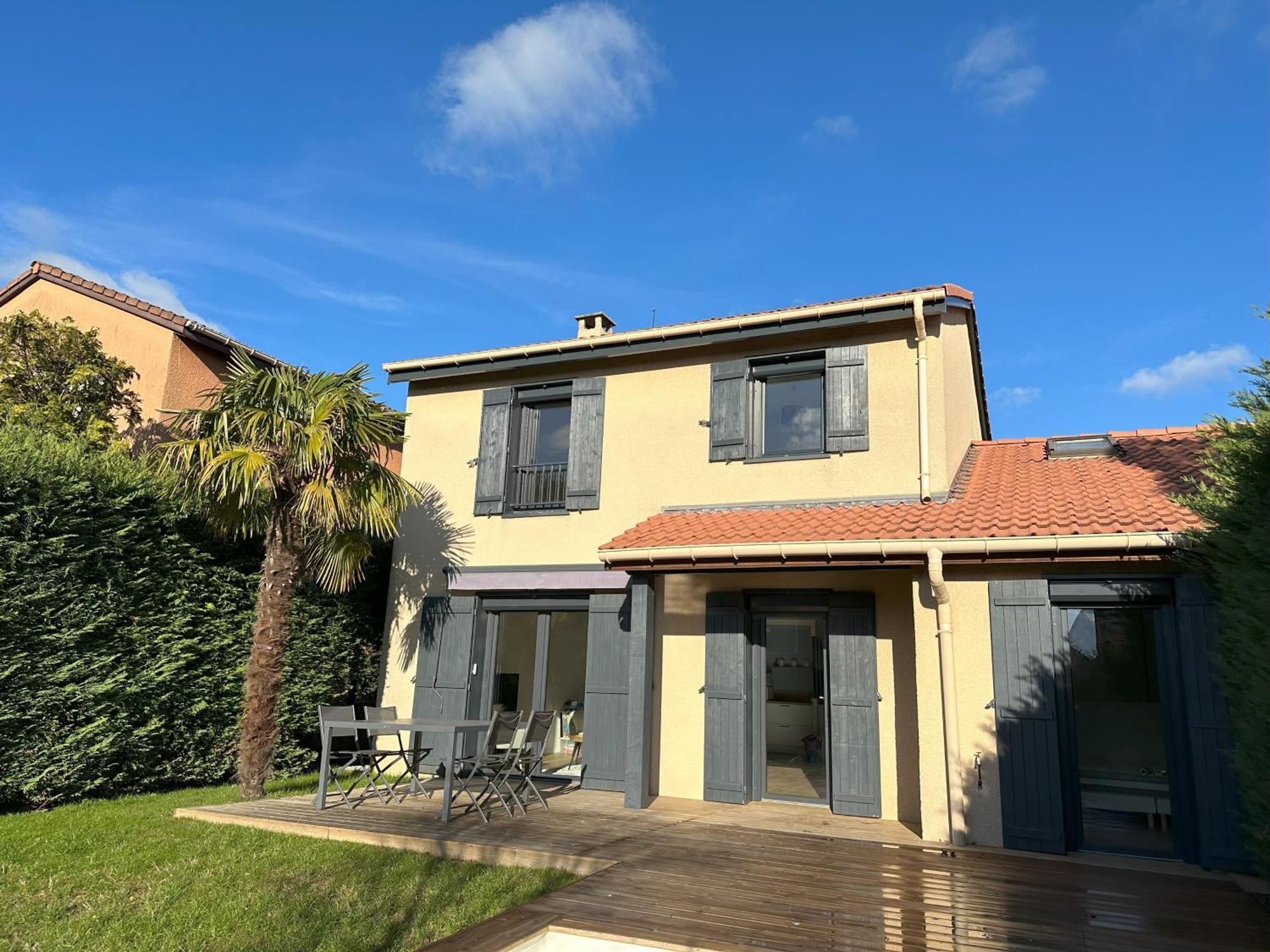 Sunny House - Villa 4 Chambres - Saint Genis Les Ollieres ภายนอก รูปภาพ