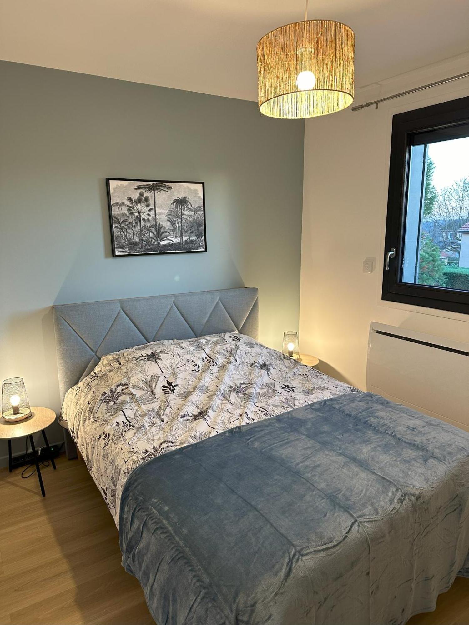 Sunny House - Villa 4 Chambres - Saint Genis Les Ollieres ภายนอก รูปภาพ