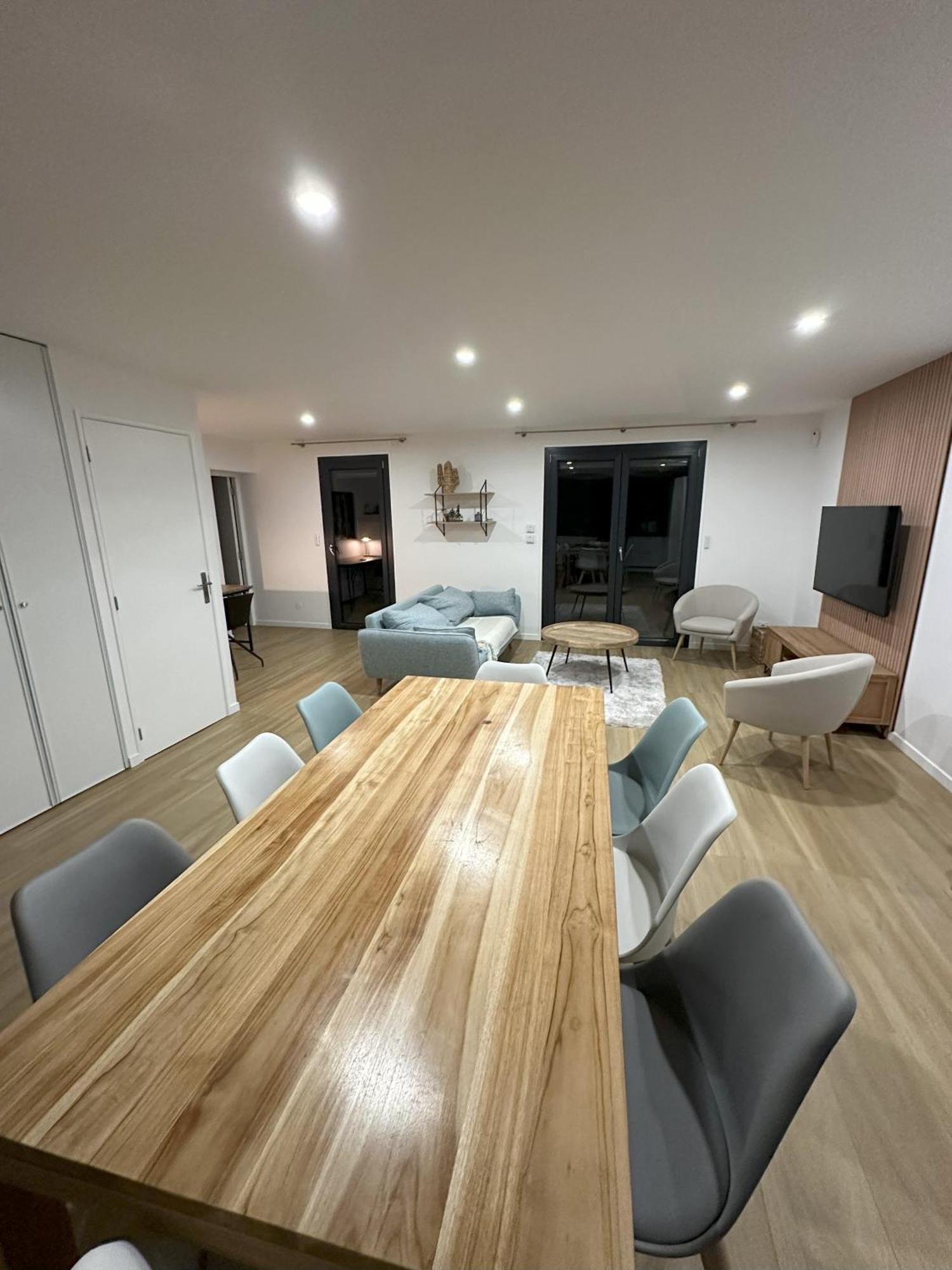 Sunny House - Villa 4 Chambres - Saint Genis Les Ollieres ภายนอก รูปภาพ